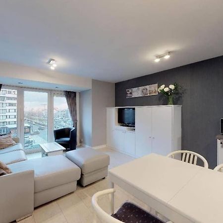Studio Met Zeezicht Op Heldenplein Knokke-Heist Zewnętrze zdjęcie