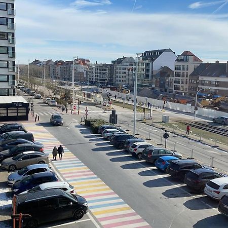 Studio Met Zeezicht Op Heldenplein Knokke-Heist Zewnętrze zdjęcie