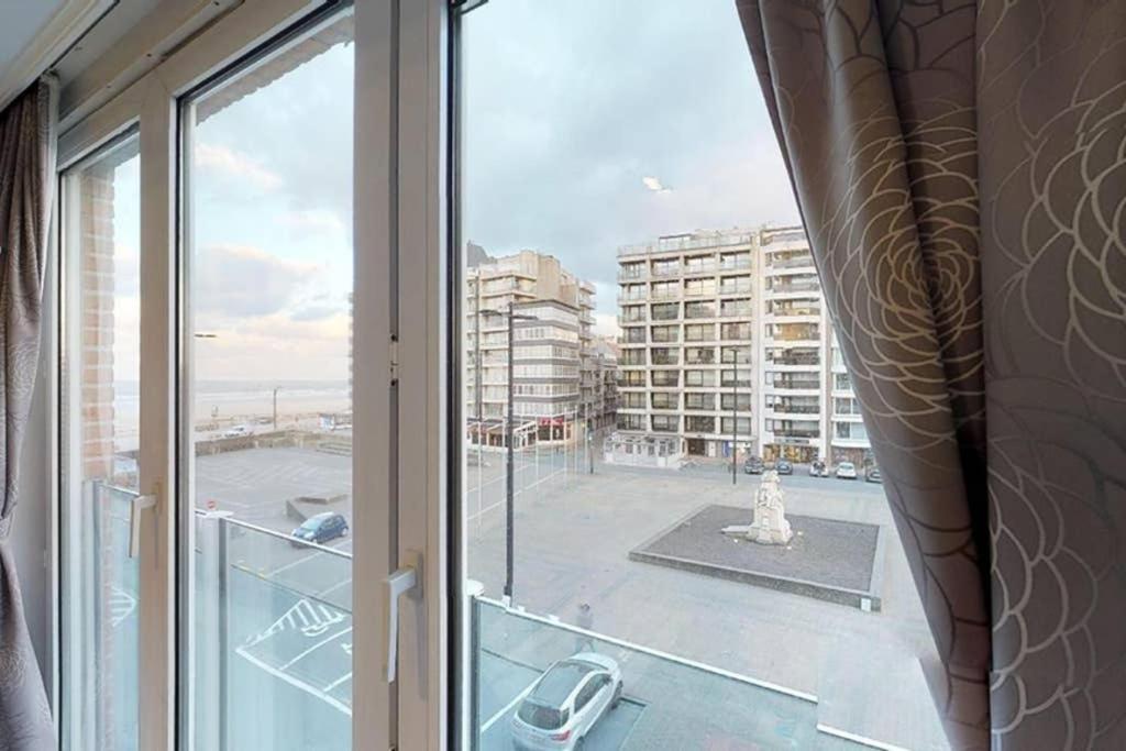 Studio Met Zeezicht Op Heldenplein Knokke-Heist Zewnętrze zdjęcie
